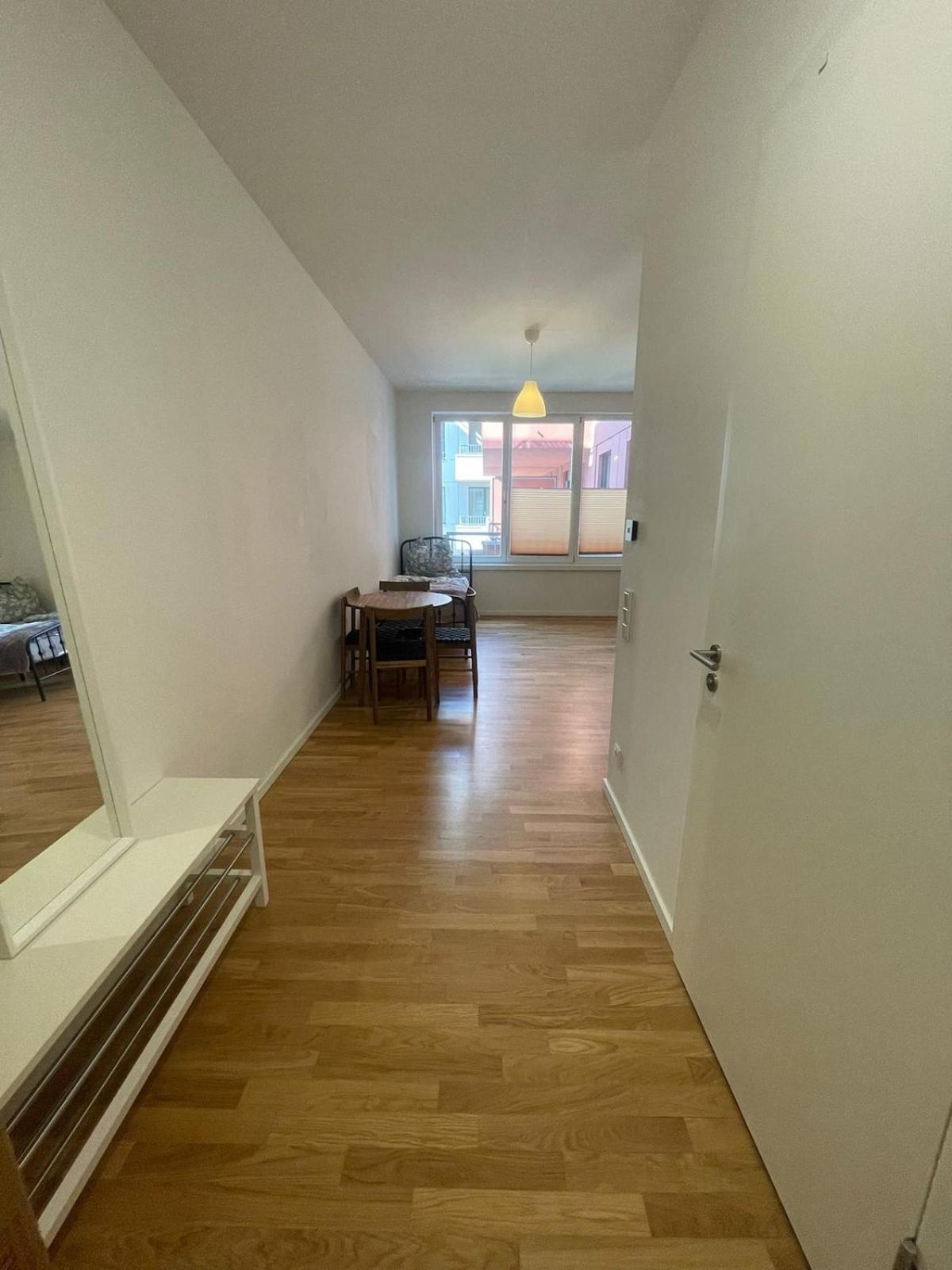 Appartement Genthiner 2 *