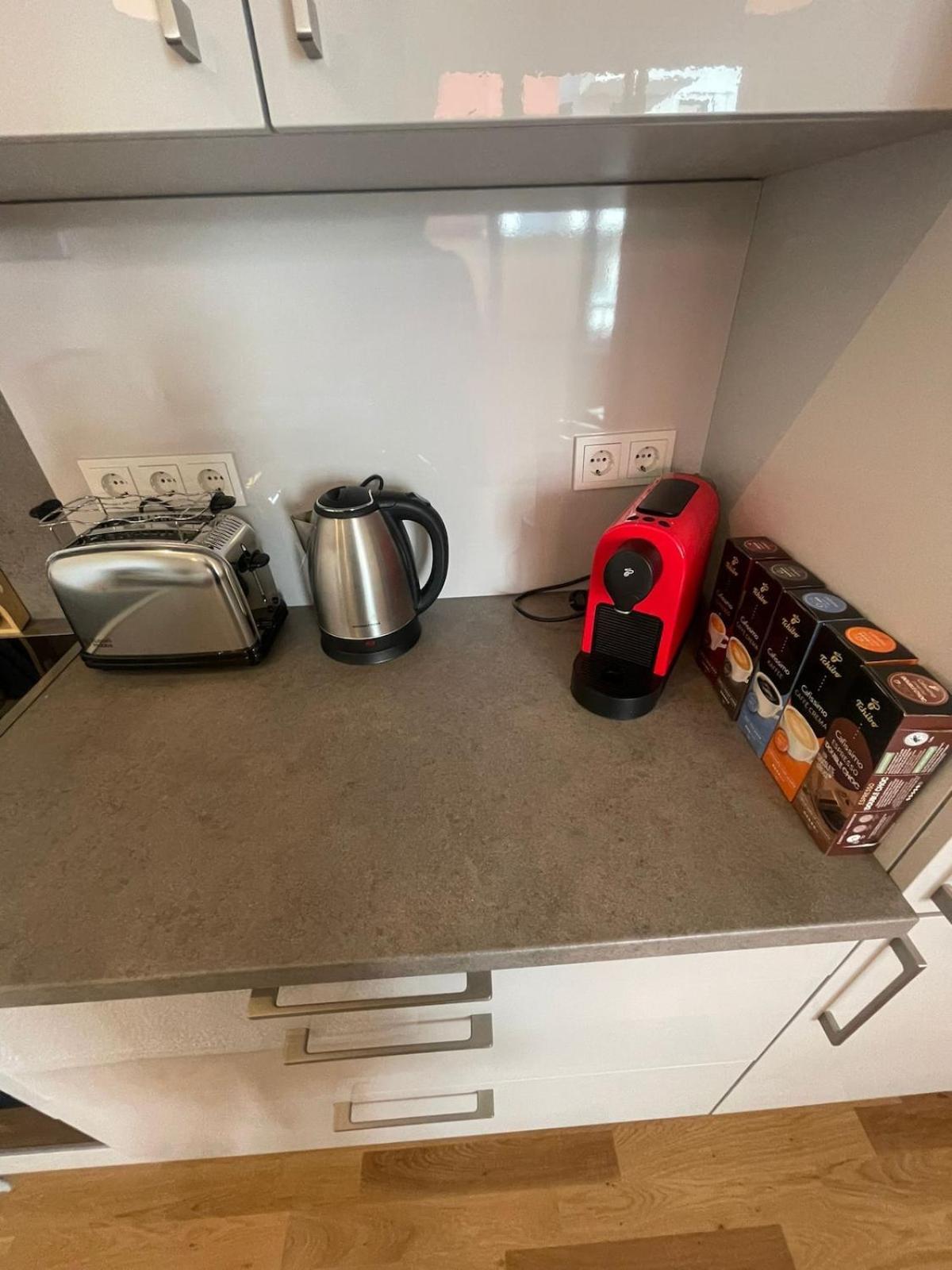 Appartement Genthiner 2 *
